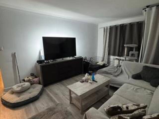 4½ à louer Côte-Saint-Luc, Côte-Saint-Luc — photo 3 (2 chambres à Côte-Saint-Luc, 5830, Chemin)