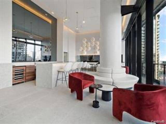 centris-21844538 photo 2