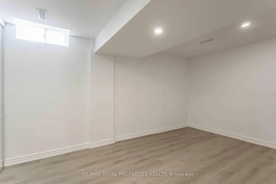 Basement Apartment In Markham at McCowan Rd & Denison for $1250