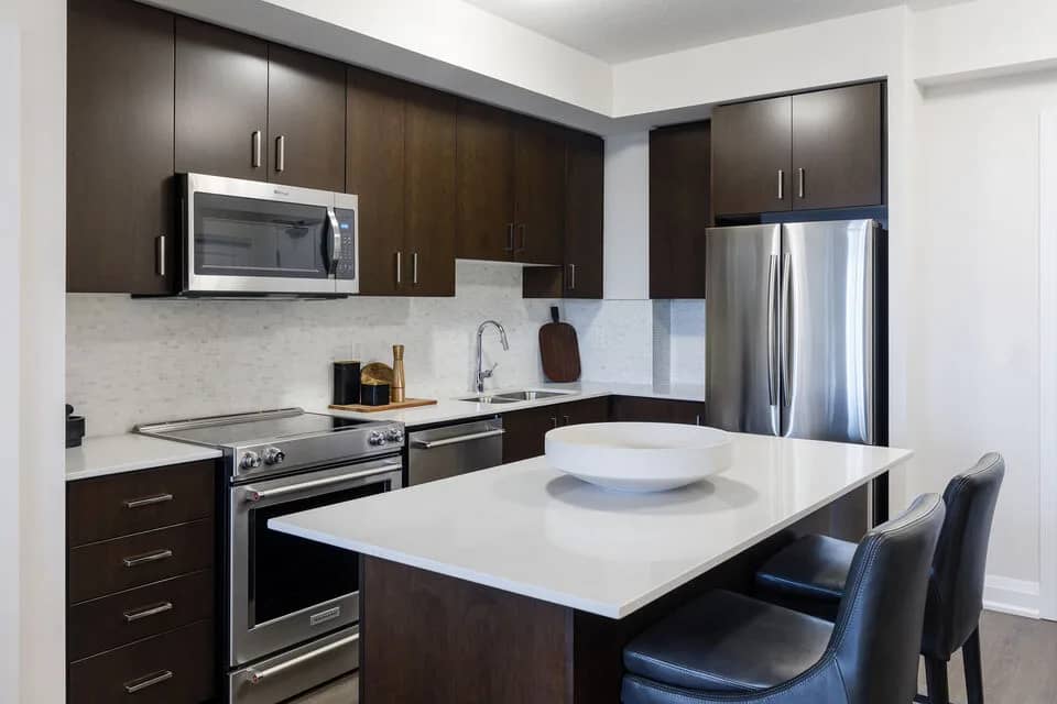 Brand New Luxury Two Bedroom Apartment Rental in Oakville!