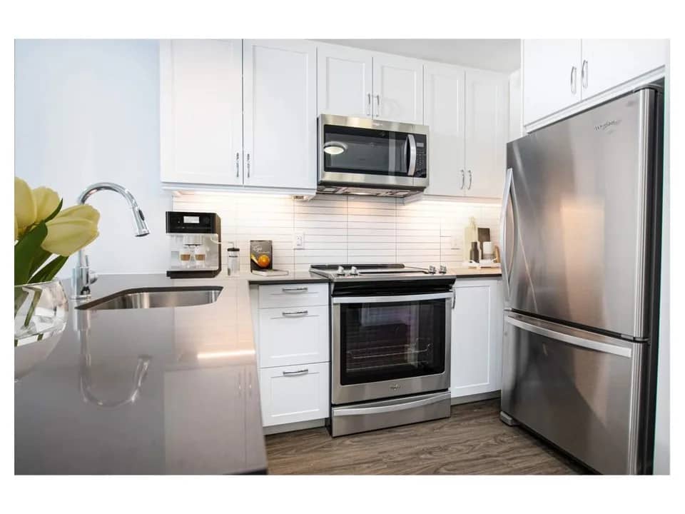 Studio Apartment for Rent - 77 Parkwoods Village Drive