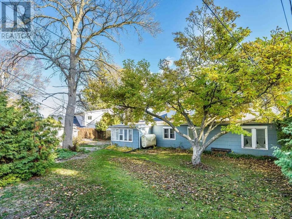 7 - 22625 LOYALIST PKY PARKWAY Quinte West (Murray Ward), Ontari