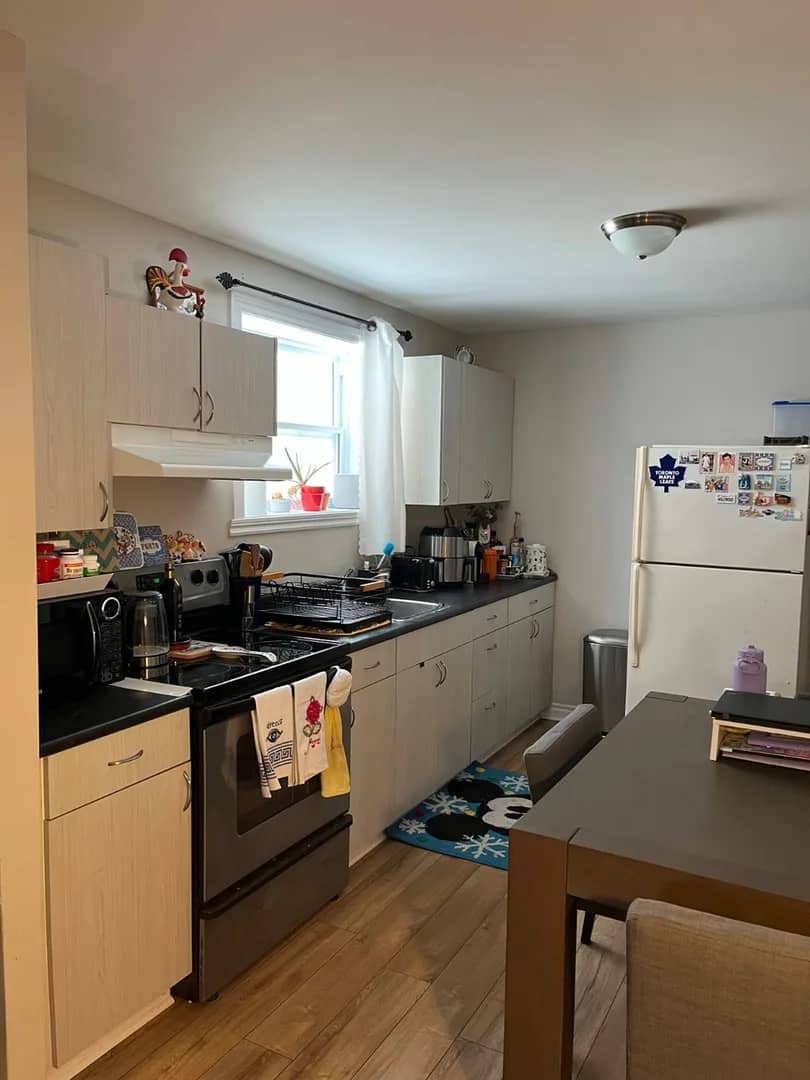 3 1/2 Apartment Clean, bright  Greenfield Park