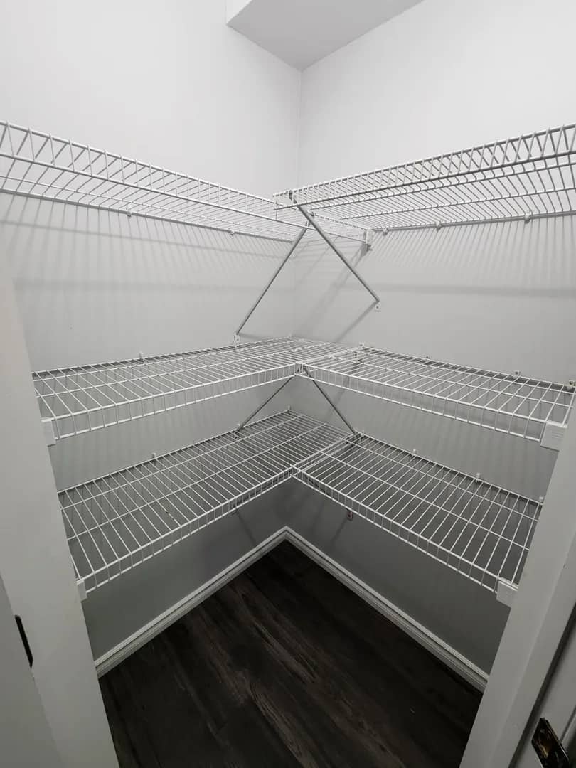 2 Bed, 1 Bath - 1,275 sqft apartment for rent - all inclusive