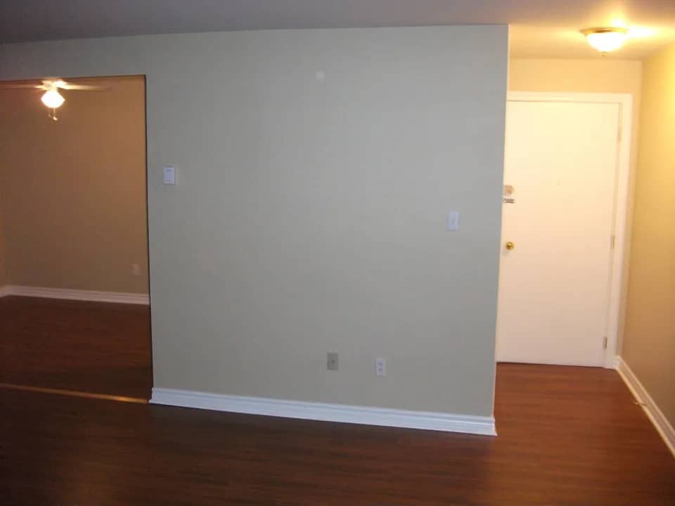 Campbellford Seniors 2 Bdrm Apt Avail 1 May $1750+H+H