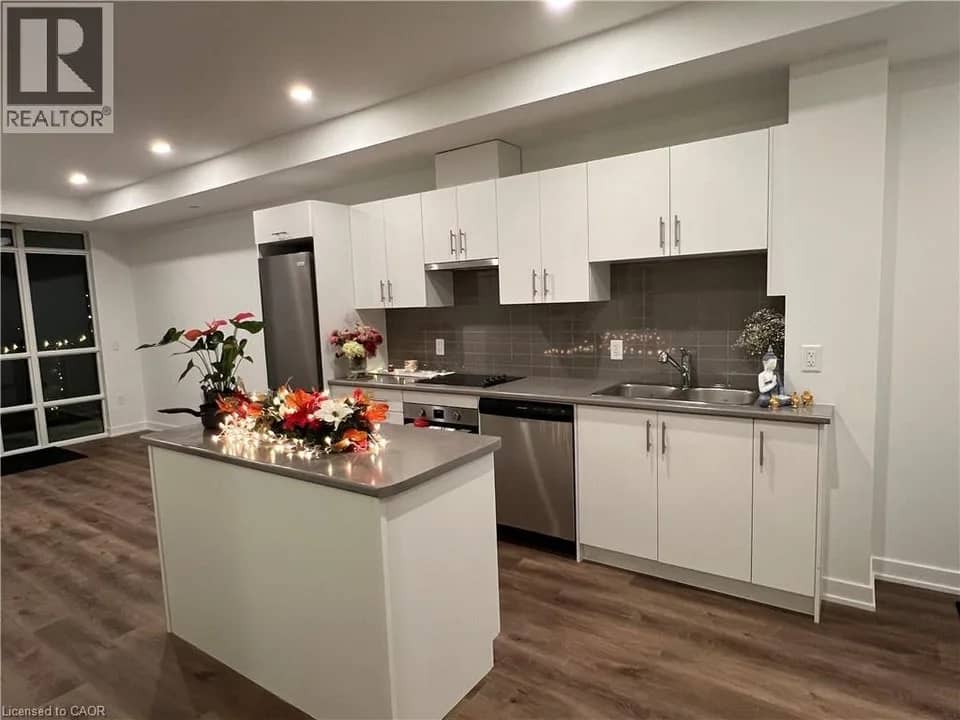 461 GREEN Road Unit# 401 Stoney Creek, Ontario