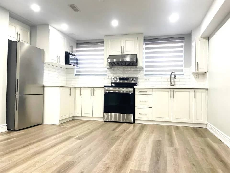 Bright 2BR Basement Apt - May 1 |Whitlock Ave & Yates Dr, Milton