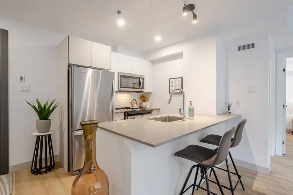 condo,Neuf,31/2,1,chambre,bedroom,louer,rent,Dorval,promo