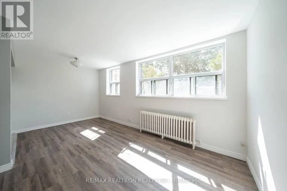 27 - 799 ROBINSON STREET Burlington (Brant), Ontario