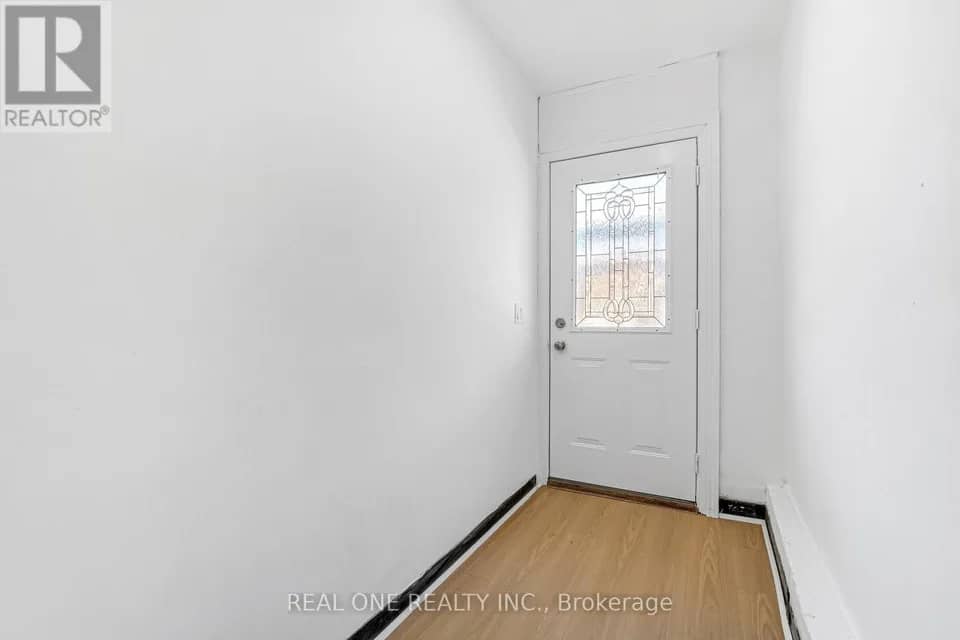 BASEMENT - 29 QUEEN POST DRIVE Vaughan (East Woodbridge), Ontari