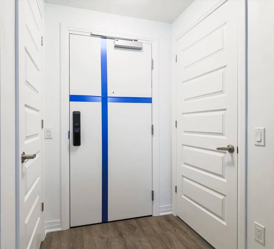 Milton/ Oakville ON 1 bedroom plus den new condo for rent