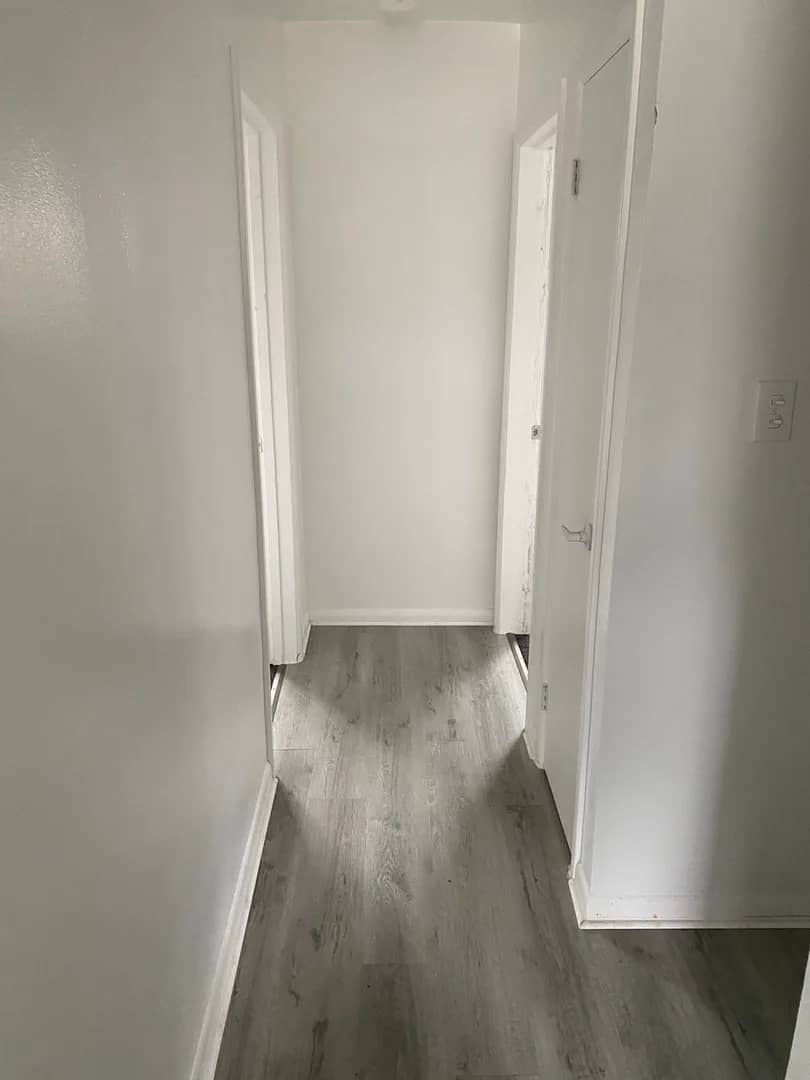 Renovated 1 and 2 bedroom units in great location