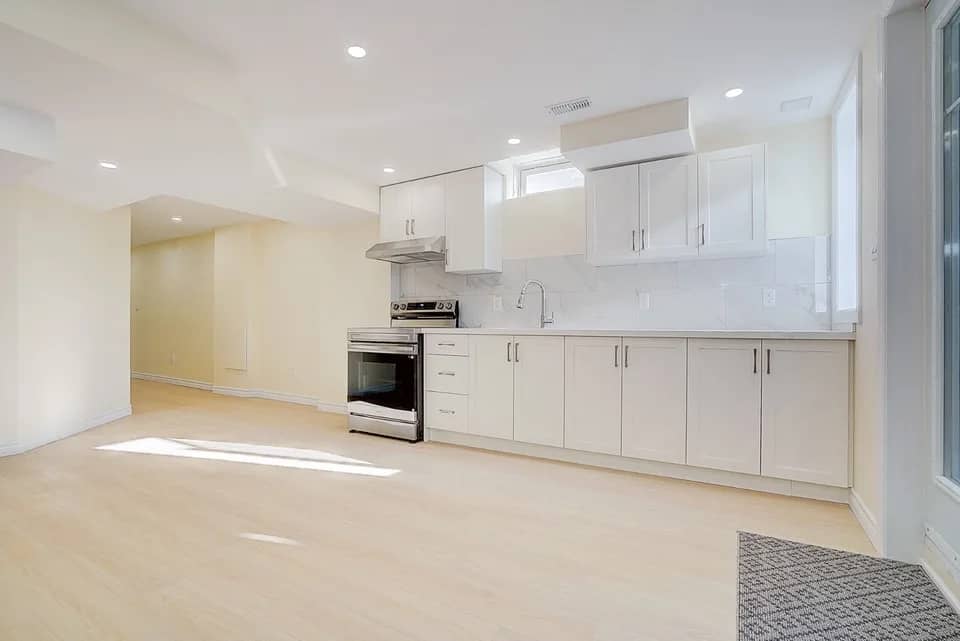 Newly Built 1-Bedroom Walk-Up Basement Unit in Oak Ridges