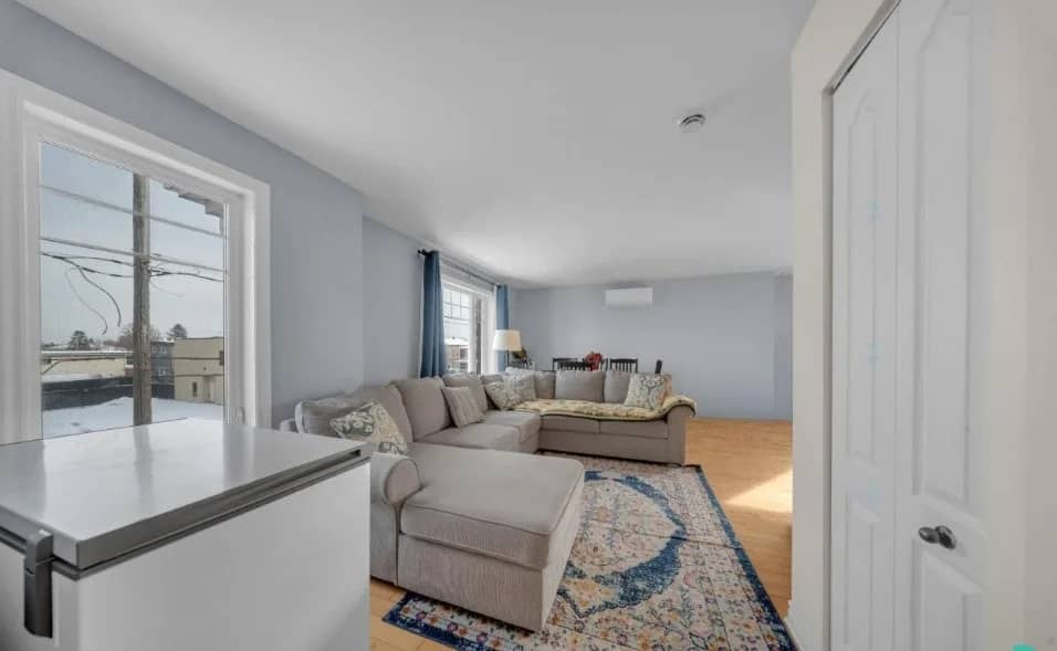 CONDO 4 1/2 À LOUER  – 1 800 $/mois - Brossard