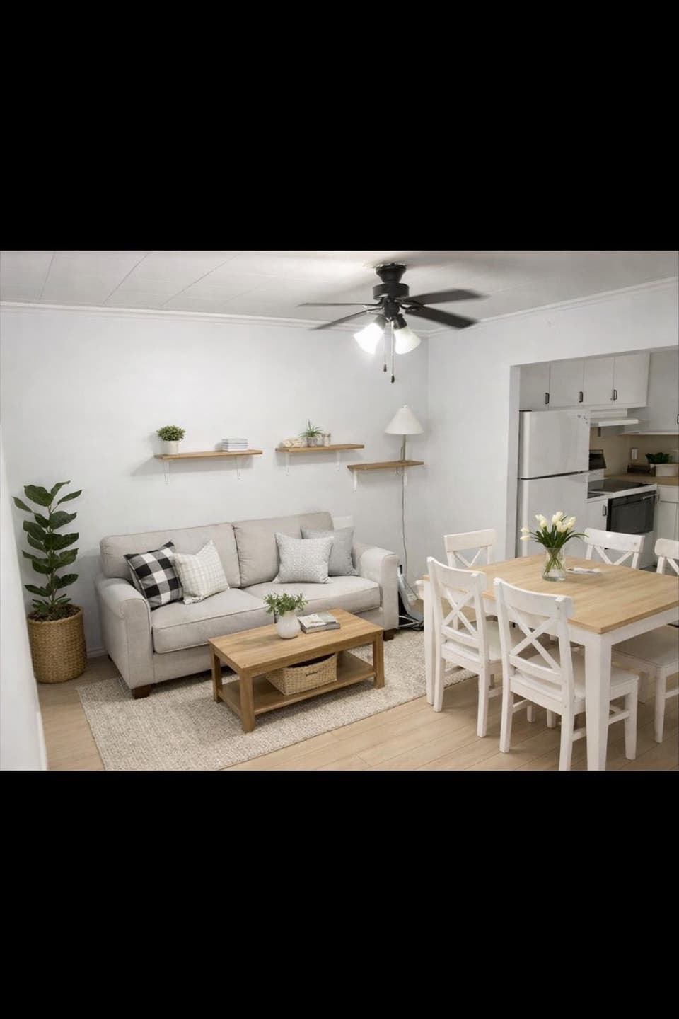 Photo 1 - CHAUFFE 5 1/2 - HOCHELAGA MAISONNEUVE HUGE 5 1/2 HEATED $1850