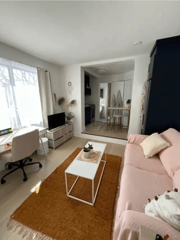 Studio à louer Ville-Marie, Montréal — photo 1 (Appartement Studio à Montréal - proche métro Atwater)