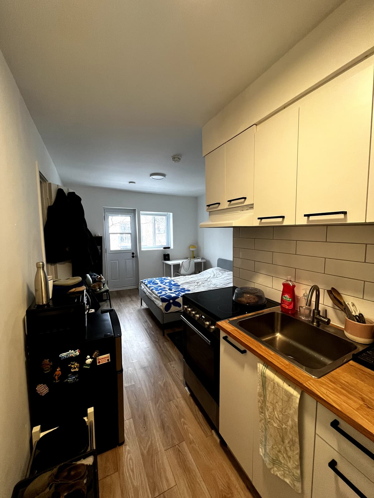 Studio à louer Le Plateau-Mont-Royal, Montréal — photo 1 (🏠 Cession de bail – Studio 1 ½ pièces meublé sur le Plateau)