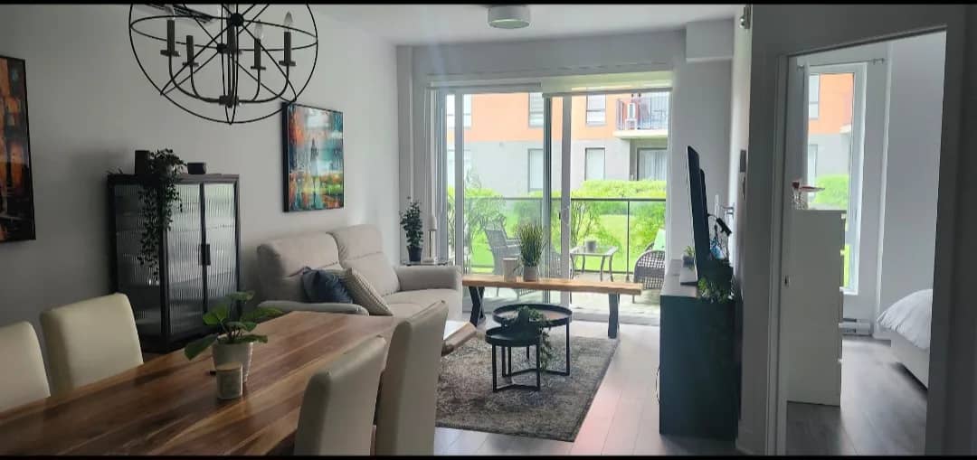 3½ à louer Chomedey, Laval — photo 2 (Condo 3½ à Laval)