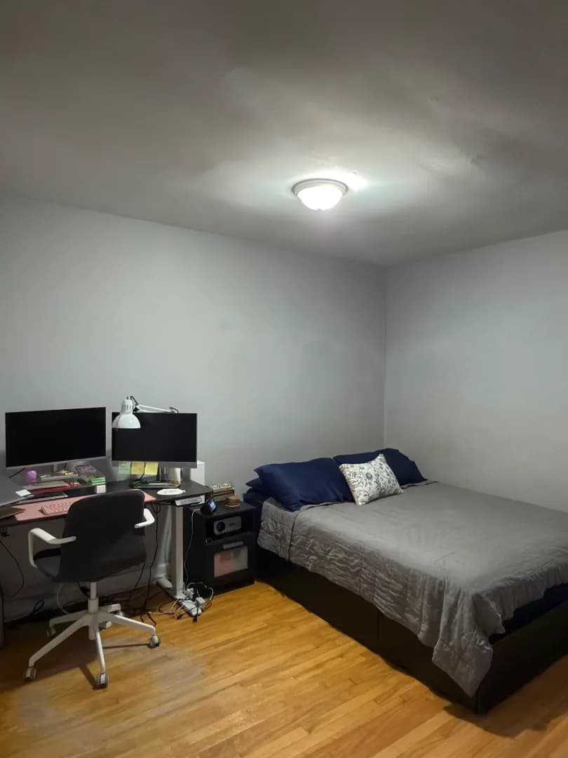 2½ à louer Saint-Laurent, Montreal — photo 1 (Cession de bail – grand 2½ – 908 $/mois)