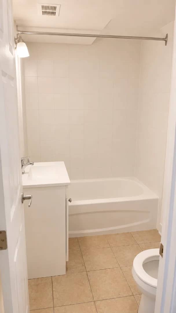 Studio à louer Mercier - Hochelaga-Maisonneuve, Montréal — photo 3 (Studio tout inclus à louer — Cession de bail à Montréal)