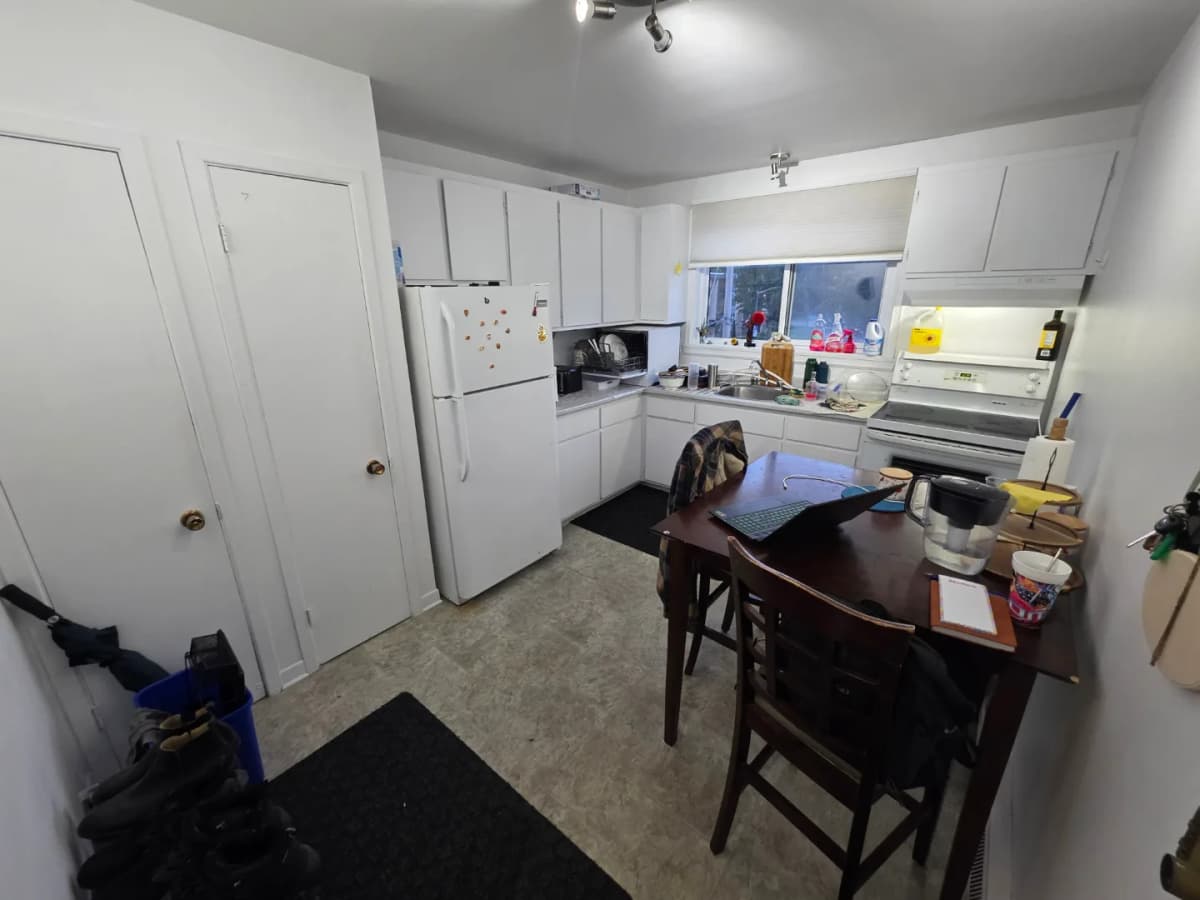 3½ à louer Sainte-Foy–Sillery–Cap-Rouge, Québec — photo 1 (Appartement 3½ à Québec)