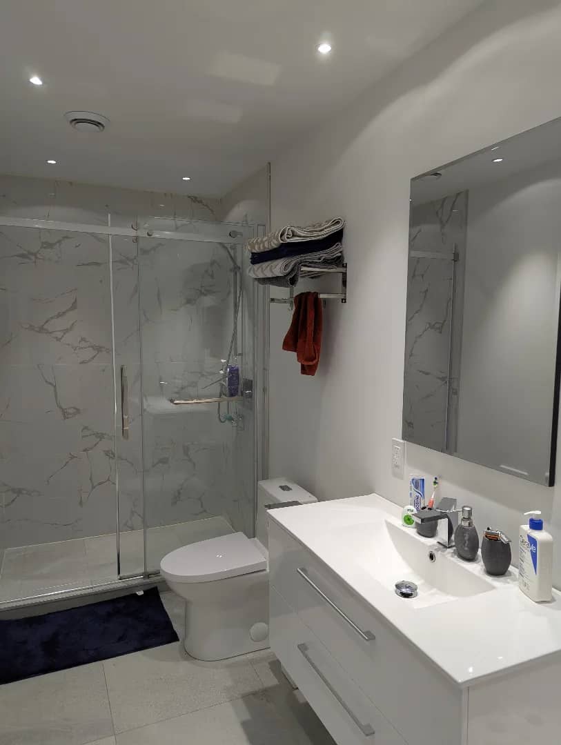 3½ à louer La Cité-Limoilou, Québec — photo 7 ( Lumineux 3½ tout inclus au 7e étage à Québec)