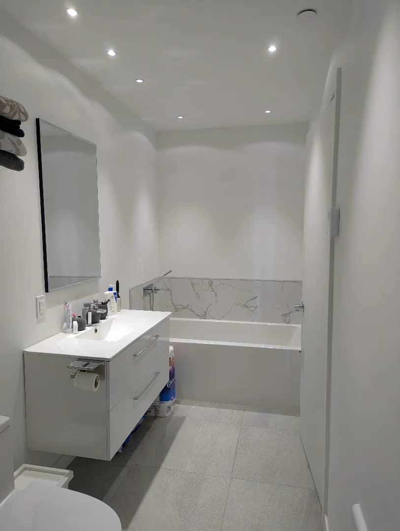 3½ à louer La Cité-Limoilou, Québec — photo 6 ( Lumineux 3½ tout inclus au 7e étage à Québec)