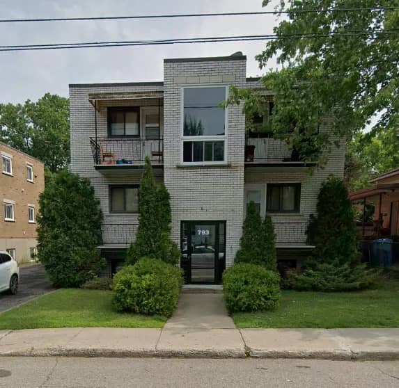 4½ à louer Le Vieux-Longueuil, Longueuil — photo 8 (Grand 4½ lumineux avec stationnement - Vieux Longueuil)