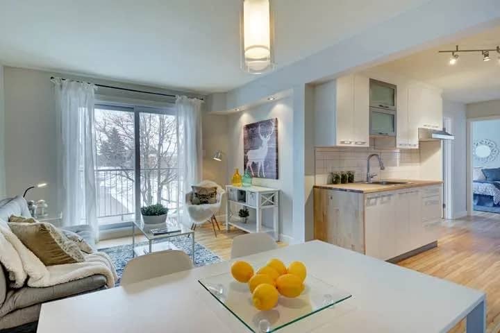 5½ à louer Sainte-Foy–Sillery–Cap-Rouge, Québec — photo 4 (Appartement 5½ à Ste-Foy - Disponible 1er décembre)