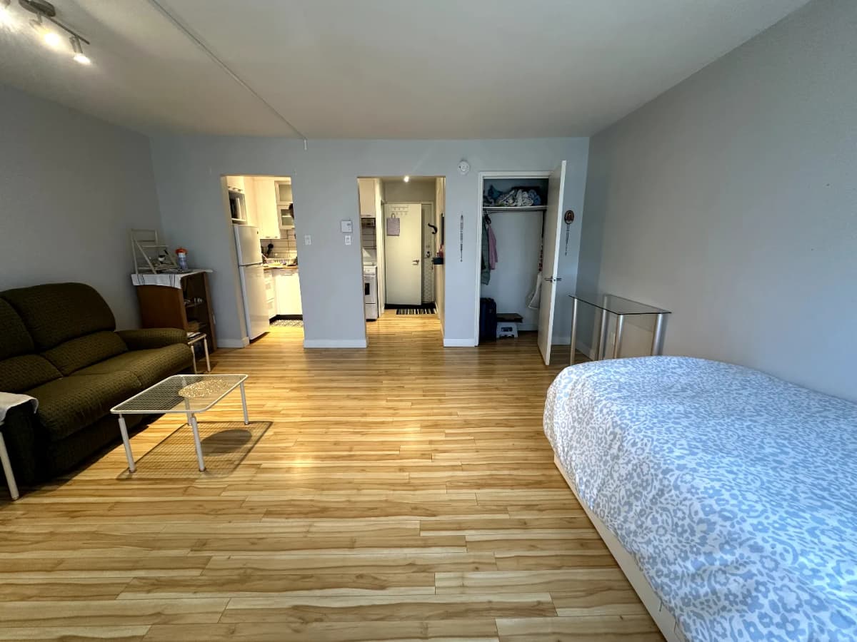2½ à louer La Cité-Limoilou, Québec — photo 1 (Appartement de 2½ pièces à Québec)