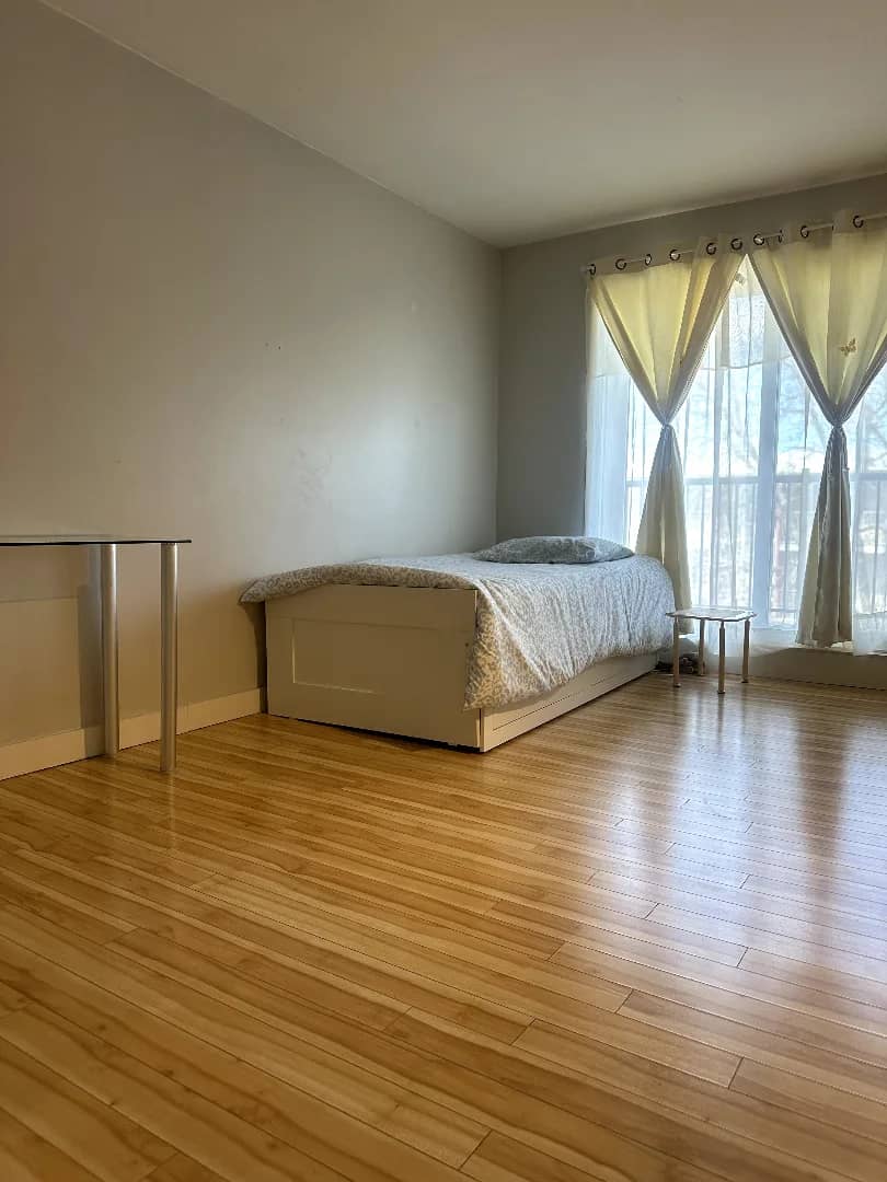 2½ à louer La Cité-Limoilou, Québec — photo 6 (Appartement de 2½ pièces à Québec)