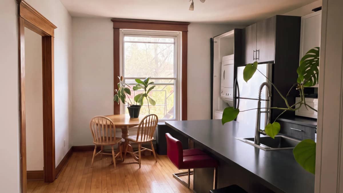 4½ à louer Le Plateau-Mont-Royal, Montréal — photo 2 (Appartement 4½ à Montréal (UN MOIS GRATUIT !))