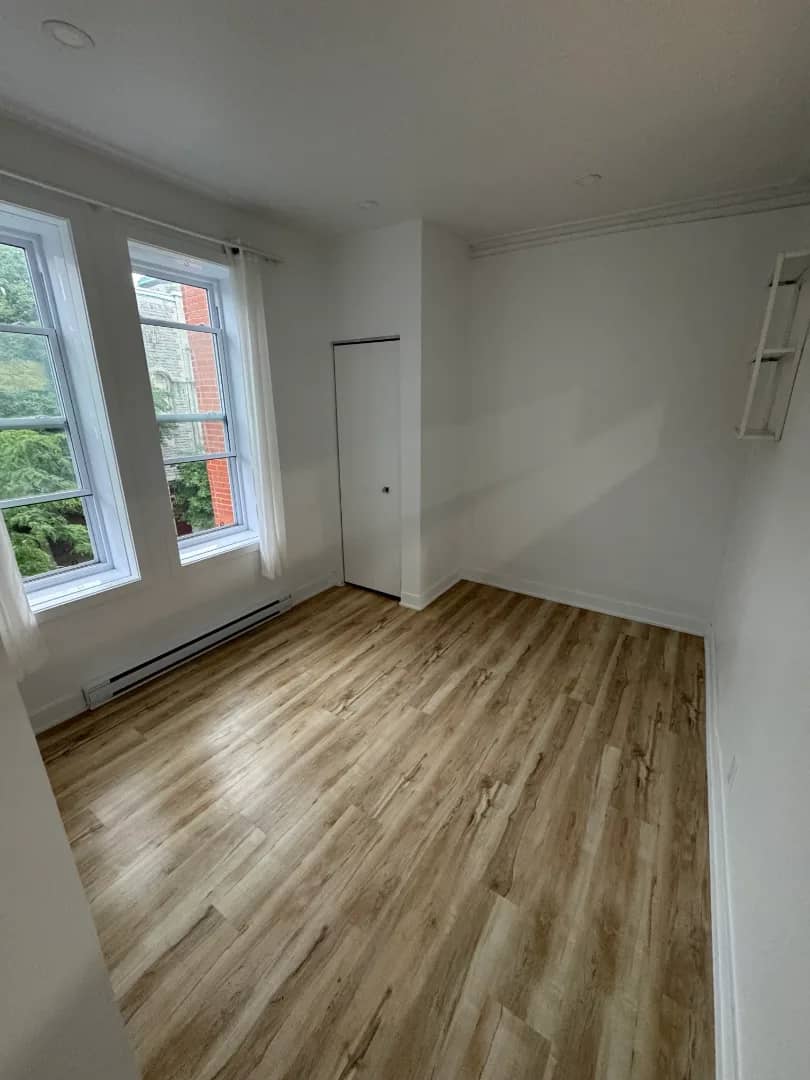 5½ à louer Mercier - Hochelaga-Maisonneuve, Montréal — photo 8 (Appartement 5½ à Montréal)