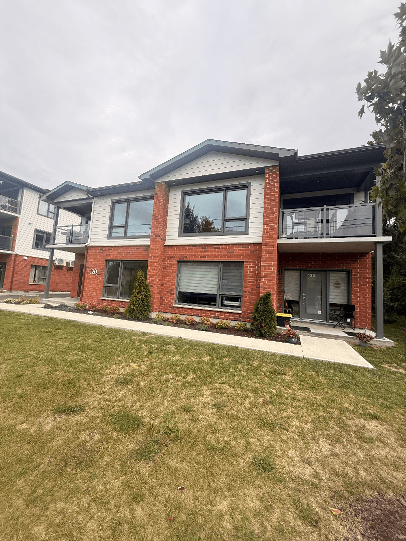 5½ à louer Vigneron, Drummondville — photo 1 (Cession de bail – grand 5 ½ à drummondville – 1 575 $/mois –)