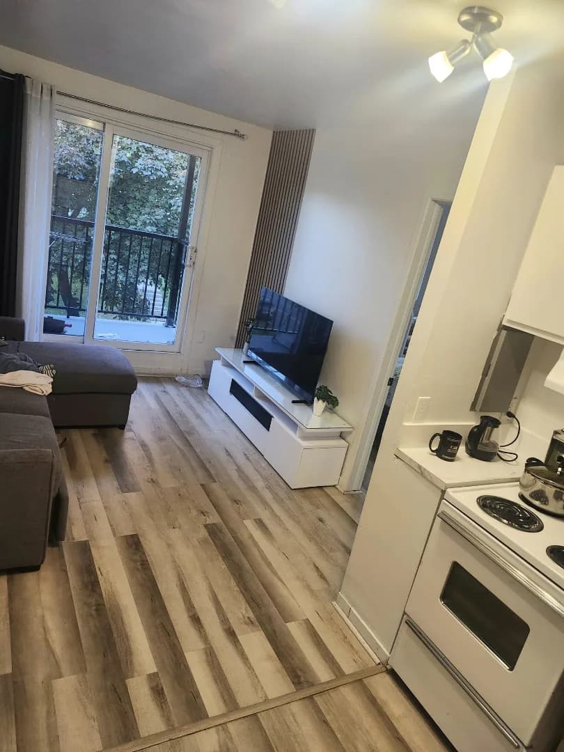 3½ à louer Sainte-Foy–Sillery–Cap-Rouge, Québec — photo 1 (Appartement 3½ à Québec)